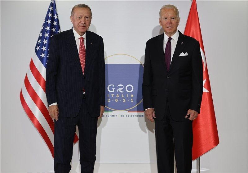 اردوغان: آمریکا یونان را پایگاه نظامی خود کرده است