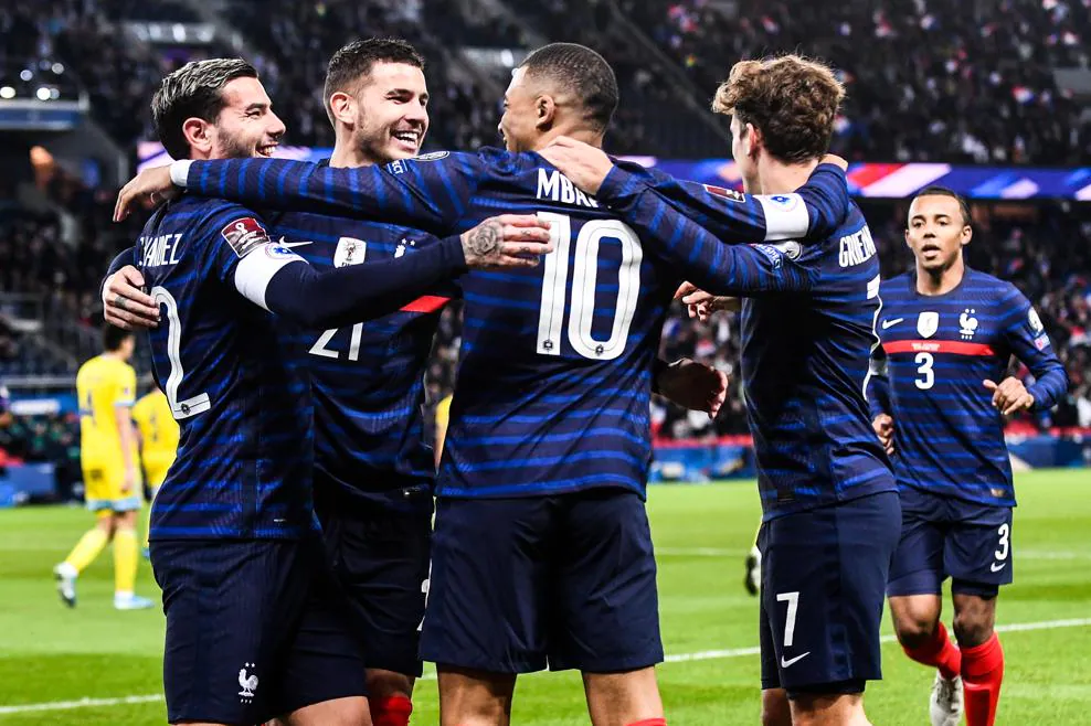 فرانسه و بلژیک صعود خود به جام جهانی را قطعی کردند