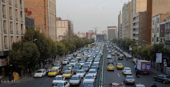 ترافیک در اکثر معابر پایتخت سنگین است