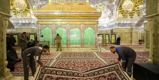 فرش‌های حرم امامین عسکریین (ع) با ۱۰۰۰ تخته فرش‌ جدید نو شد
