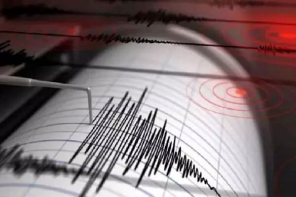 زلزله ۳.۵ ریشتری بندرعباس را لرزاند