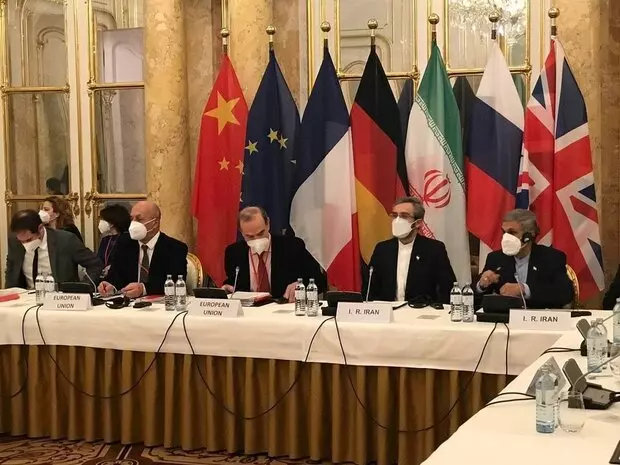 پیشرفت‌های مهم در مذاکرات وین/تمجید«مورا» از سرعت‌عمل هیئت ایرانی