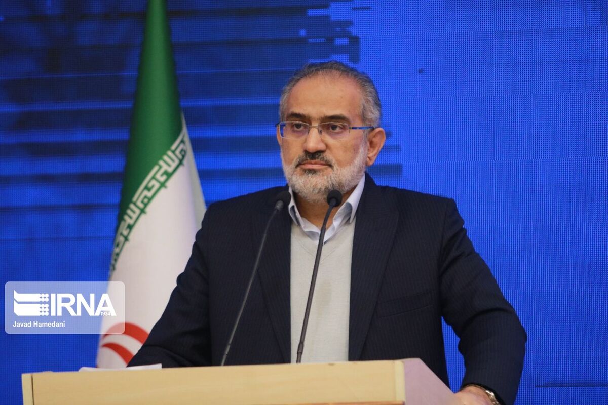معاون رییس‌جمهور: انقلاب اسلامی ریشه استعمار را از ایران کند