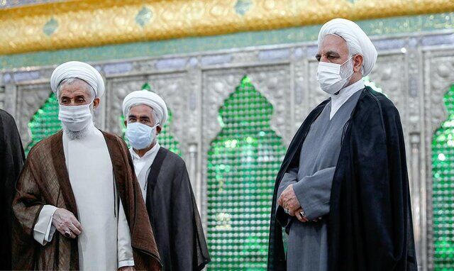 انقلاب امام نقطه ای شد که آینده را با گذشته متفاوت کرد انقلاب امام نقطه ای شد که آینده را با گذشته متفاوت کرد