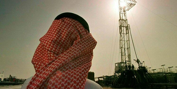  عربستان قیمت نفتش را گران کرد 