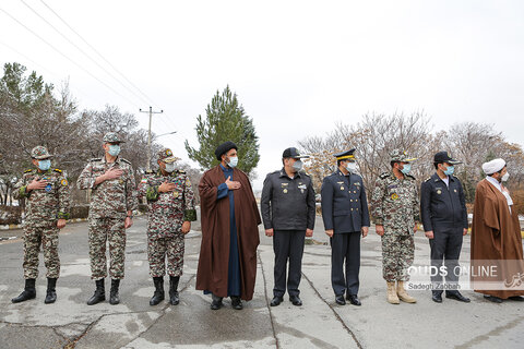 حضور خادمان بارگاه منور رضوی در پایگاه پدافند هوایی به مناسبت روز نیروی هوایی