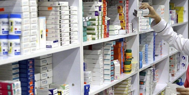 عضو کمیسیون بهداشت مجلس: کیفیت داروهای ایرانی باعث افزایش قاچاق دارو شده است 