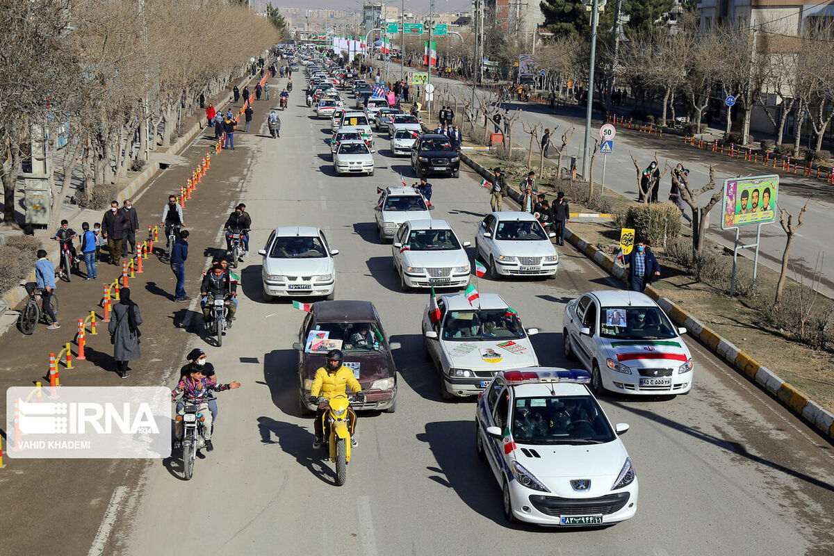راهپیمایی خودرویی و موتوری ۲۲ بهمن فقط در شهرهای قرمز برگزار می شود