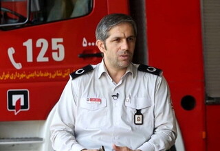 آماده‌باش آتش نشانان تهران در روز ٢٢ بهمن