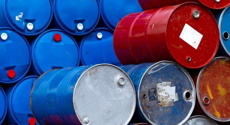 نفت خام برای دومین بار در معاملات امروز رکورد جدیدی را ثبت کرد