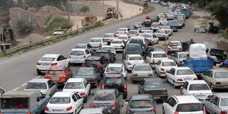 ترافیک سنگین در جاده‌ها ادامه دارد/ علت توقیف ۱۸۰۰ دستگاه خودرو چیست؟