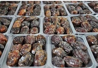 خرما ۲۵ درصد گران شد/ آغاز عرضه مستقیم در میادین میوه و تره‌بار 