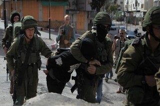 بازداشت خشونت آمیز کودک فلسطینی/ یکی دیگر از فلسطینیان شهید شد