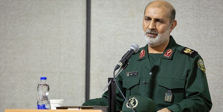  وحدت ارتش و سپاه موجب فرسایش دشمن و تقویت امنیت ملی ایران است 