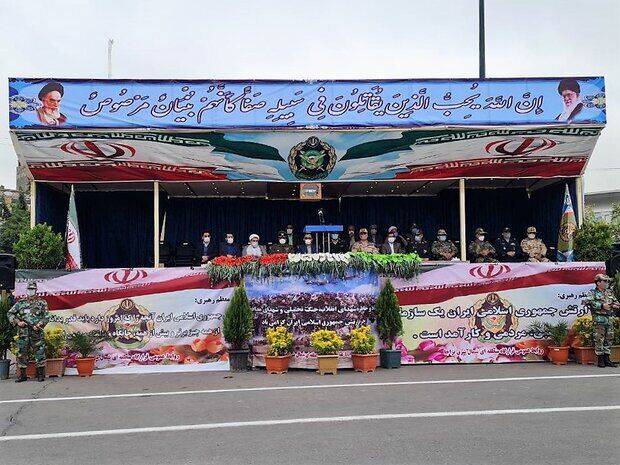 مراسم روز ارتش در مشهد آغاز شد
