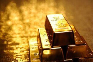 طلا تا یک قدمی ۲۰۰۰ دلار رفت؛ اما ثابت ماند