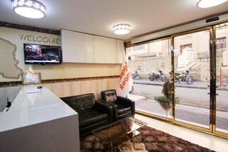 رزرو هتل ارزان تهران را با اسنپ روم تجربه کنید