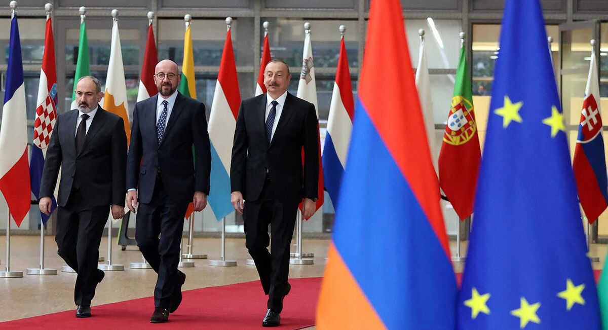 جنگ اوکراین شکل مناقشه ارمنستان و جمهوری‌آذربایجان را تغییر داده است
