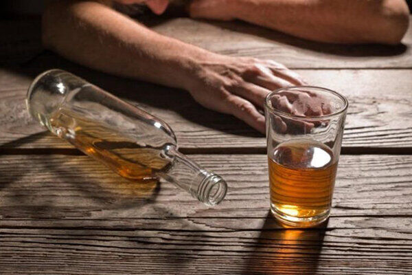 افزایش عجیب موارد بستری و فوت بر اثر مصرف الکل در بندرعباس 