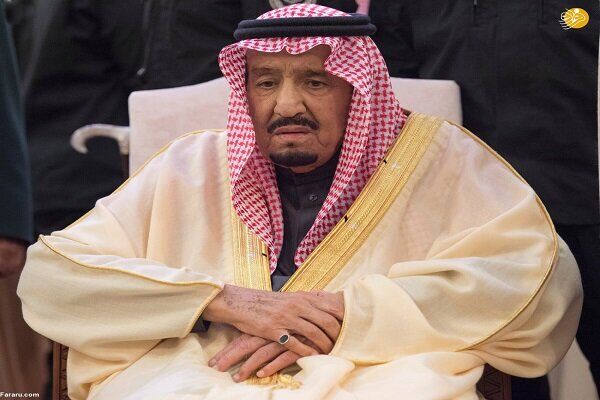 پادشاه عربستان در بیمارستان ماندنی شد