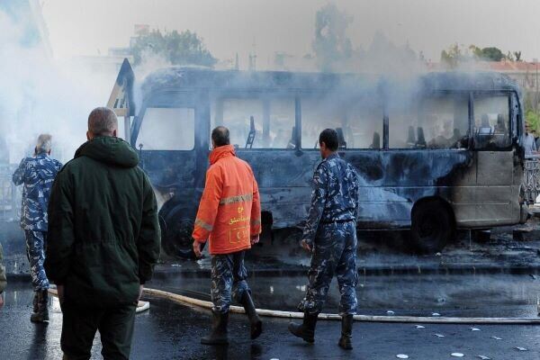 ۱۲ شهید در حمله به یک اتوبوس نظامی در سوریه
