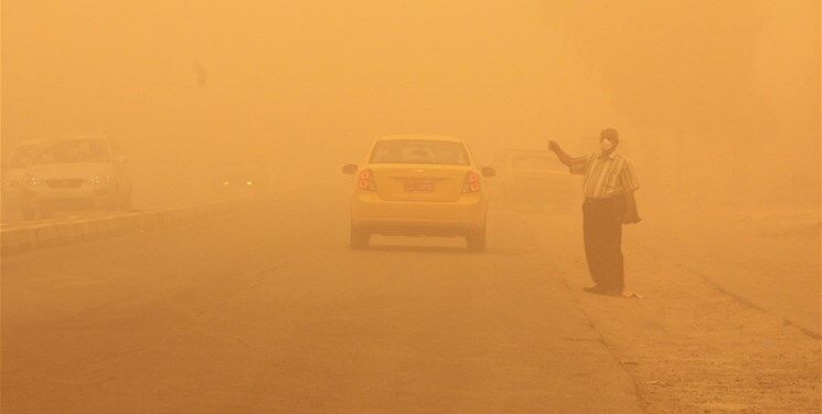 طوفان گرد و غبار، پرواز فرودگاه‌های بغداد و نجف متوقف کرد+عکس