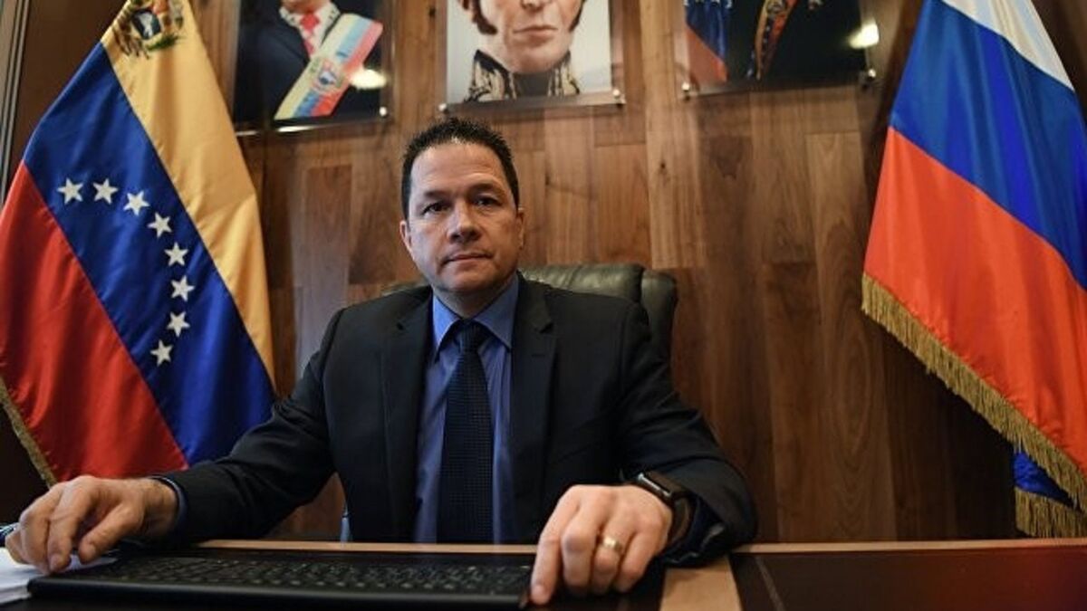 کارلوس رافائل فاریا، وزیر امور خارجه ونزوئلا شد