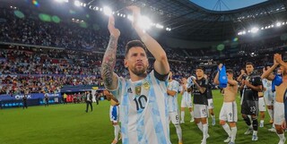 واکنش مسی بعد از به ثمر رساندن ۵ گل تاریخی برای آرژانتین