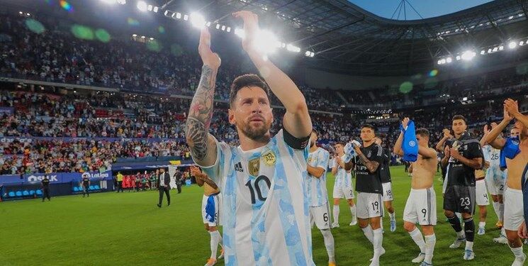  واکنش مسی بعد از به ثمر رساندن ۵ گل تاریخی برای آرژانتین 