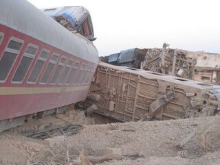 ۶۸ مصدوم حادثه قطار مشهد- یزد از بیمارستان طبس مرخص شدند