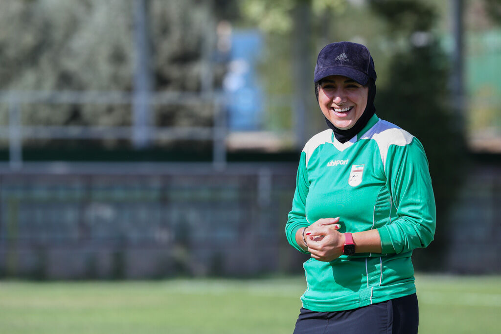 خداحافظی ناگهانی سرمربی تیم ملی فوتبال زنان!