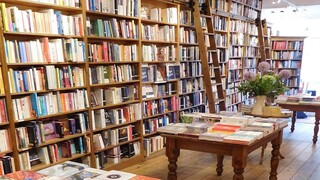 کتابفروشی‌هایی که فقط کتاب می‌فروشند از پرداخت مالیات معافند