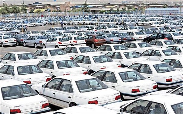 کاهش یک تا ۱۰ میلیون تومانی قیمت‌ خودروها