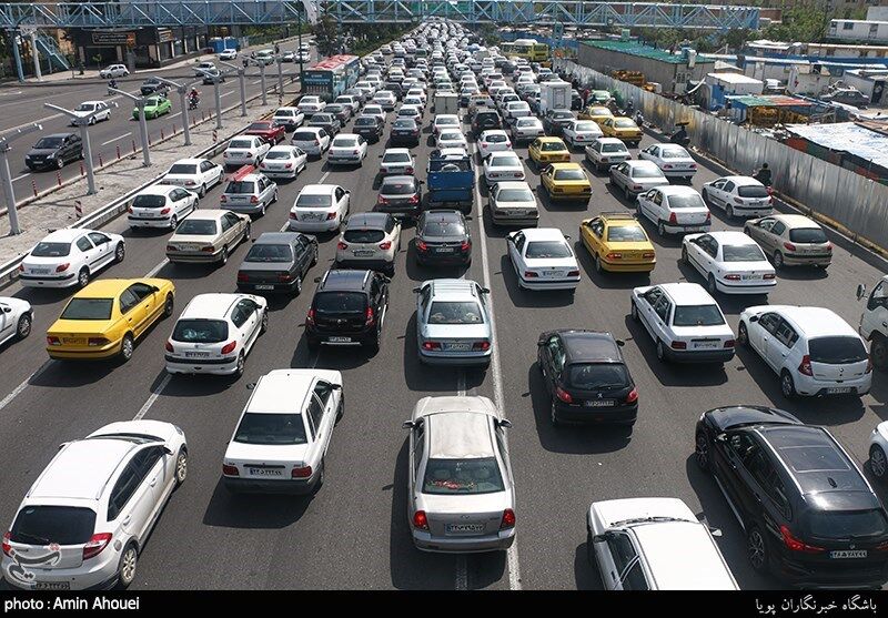 ترافیک فوق سنگین در جاده کرج - چالوس