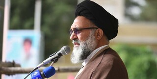  انتقاد امام جمعه یاسوج از جشن ازدواج ۲۰۰۰ نفری/ با این کارها دنبال اثبات چه چیزی هستیم؟! 