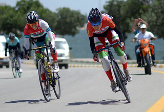 مسابقه جایزه بزرگ دوچرخه‌سواری در مشهد برگزار می‌شود