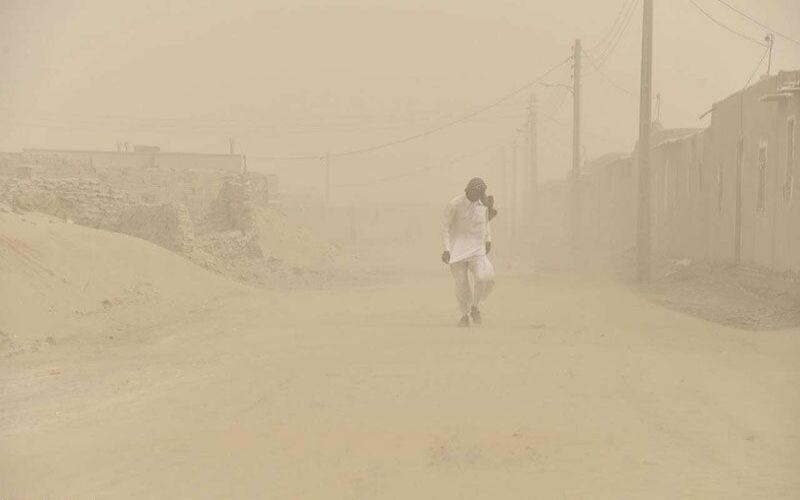 گردوغبار همچنان در خوزستان می‌چرخد