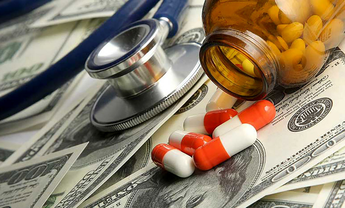 شناسایی گران‌فروشی ٧ هزار میلیاردی در ماده اولیه دارویی/ قیمت دارو برای بیمار تغییر نمی‌کند