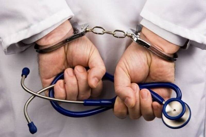 فرد پزشک‌نما در مشهد دستگیر شد