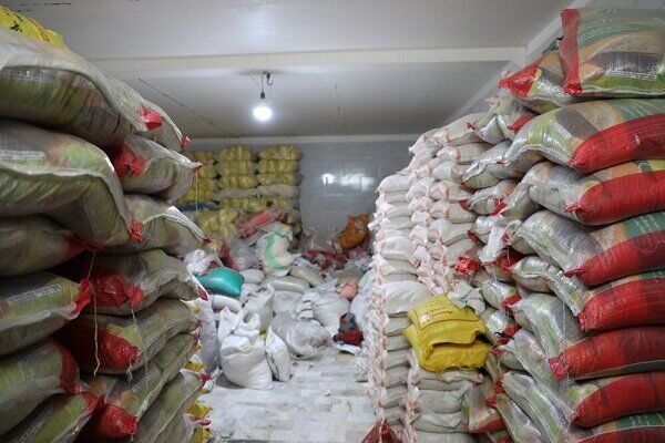 قیمت برنج در بازار همچنان نزولی است/ مشکلی برای تامین نان و گندم نداریم
