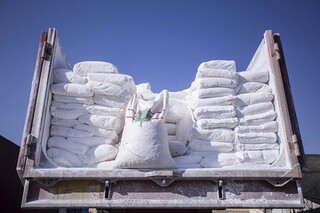 کاهش ۵۰درصدی قاچاق کالاهای اساسی در ۴ماهه نخست امسال/ قاچاق عمده آرد و روغن صفر شد