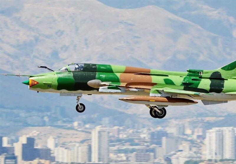  وقوع سانحه برای یک فروند هواپیمای سوخو ۲۲ در پایگاه هوایی شیراز 