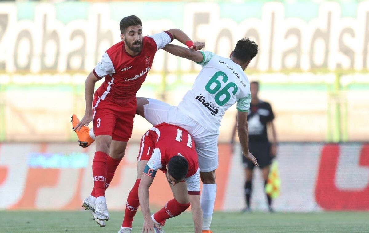 پرسپولیس حریف ذوب آهن ۱۰ نفره نشد