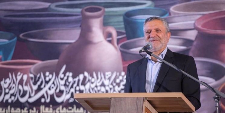 بسترسازی ظهور از مسیر اربعین میگذرد/تشکل مذهبی اتوبوسرانان راهاندازی شود