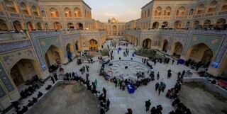 اسکان ۷۰هزار زائر اربعین در صحن حضرت زهرا(س) در نجف