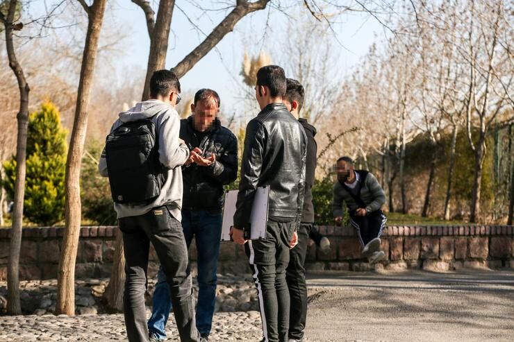 کنترل نامحسوس اطراف مدارس برای مقابله با فروشندگان موادمخدر کنترل نامحسوس اطراف مدارس برای مقابله با فروشندگان موادمخدر