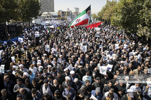 راهپیمایی مردم مشهد در محکومیت اغتشاشات اخیر و تشییع شهدای مدافع امنیت