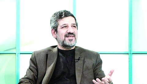 اصل ۲۷ قانون اساسی از زبان کارشناسان