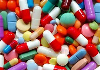 سخنگوی وزارت بهداشت: بازار آنتی‌بیوتیک کشور تا پایان آبان اشباع خواهد شد
