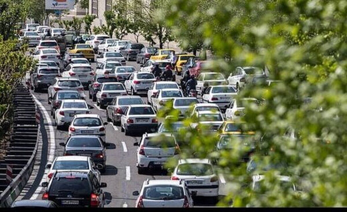 بار ترافیکی در ورودی‌های غربی تهران سنگین است